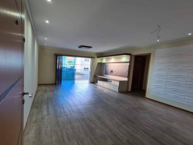 #1638 - Apartamento para Venda em Campos dos Goytacazes - RJ
