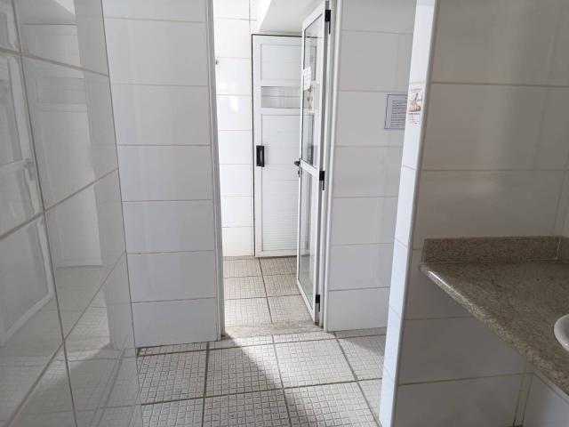 #1702 - Apartamento para Venda em Campos dos Goytacazes - RJ - 2